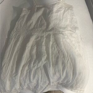 Wilfred White Lace-Trim Girls' Formal Dress